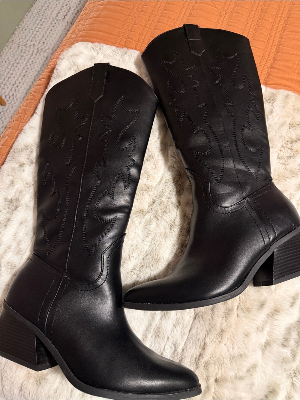 Women's Black Western Knee-High Heeled Boots